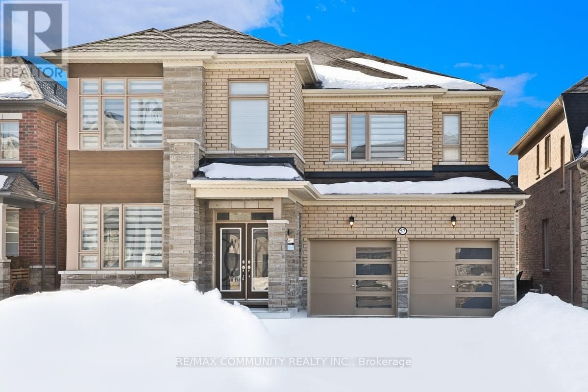 57 Bud Leggett Crescent